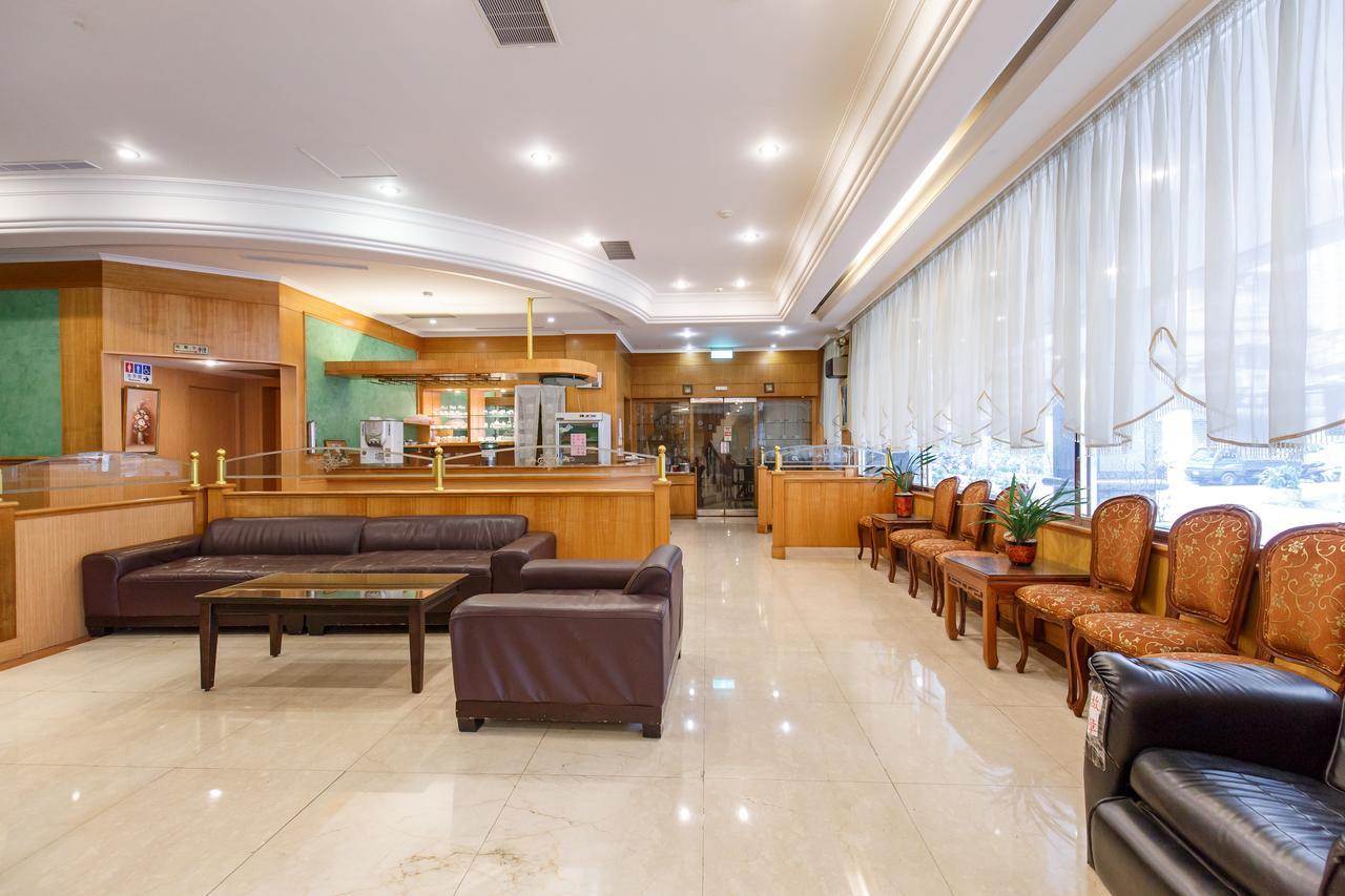Quarantine Hotel - Champion Hotel Taipeh Exterior foto